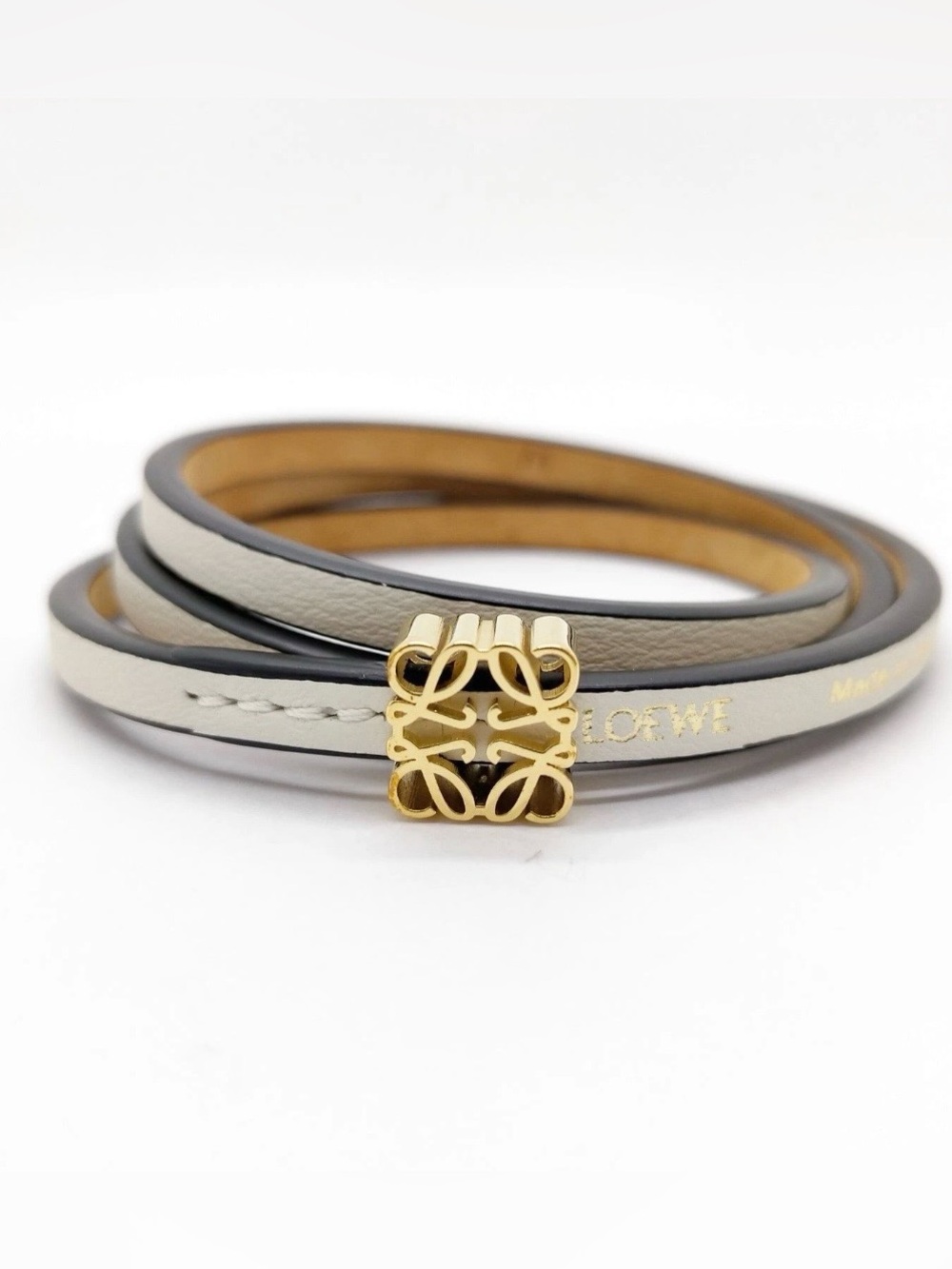 ✨🛍️ Loewe White Leather and Gold Anagram Wrap Bracelet
